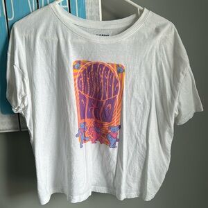 Cropped white tee Grateful Dead graphic